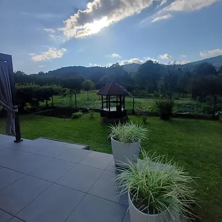 Vila Nad Sola *
